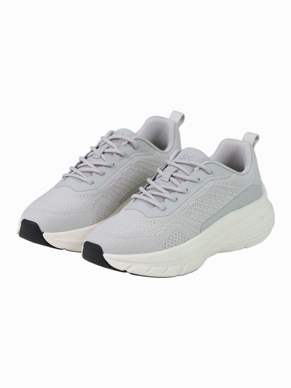 ​Warrix Momentum Sneakers