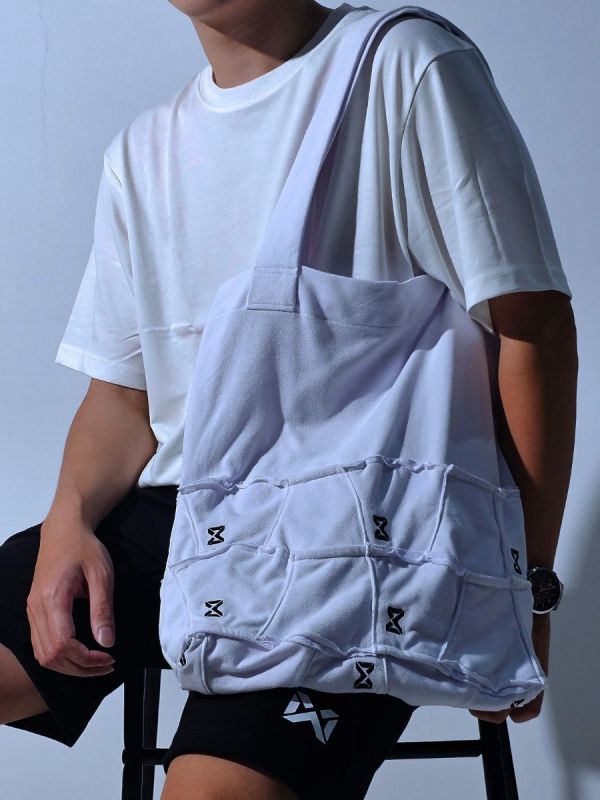 Warrix Bash Tote Bag